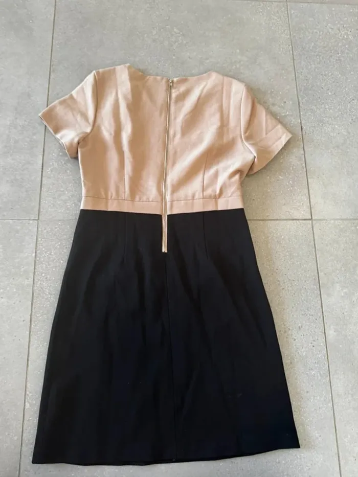 Robe Lynn Adler, taille S, très bon état 90cm de longueur - photo numéro 3
