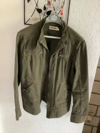 Très jolie veste d’été en coton