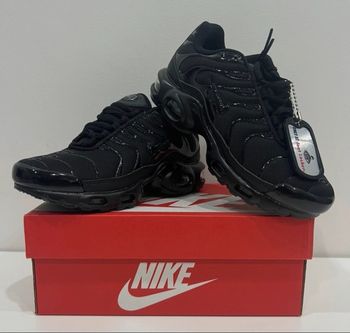 Chaussures Nike Tn
