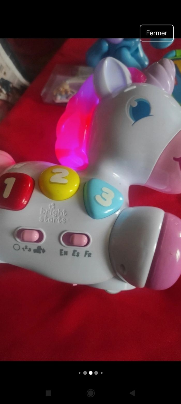 Licorne lumineux et musicale j6 - photo numéro 6