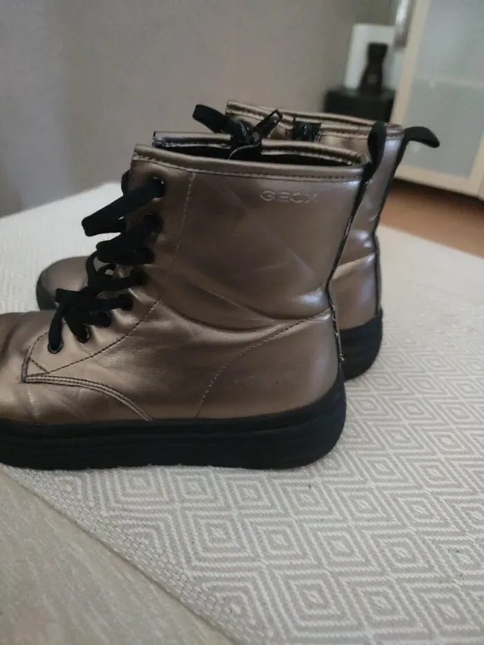 Chaussures montantes noires et doré Geox 37 - photo numéro 4
