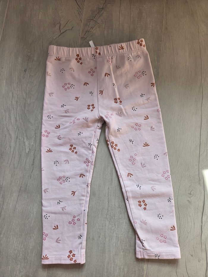 Lot 23 mois fille - photo numéro 4