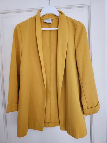 Magnifique blazer moutarde pimkie taille S neuf