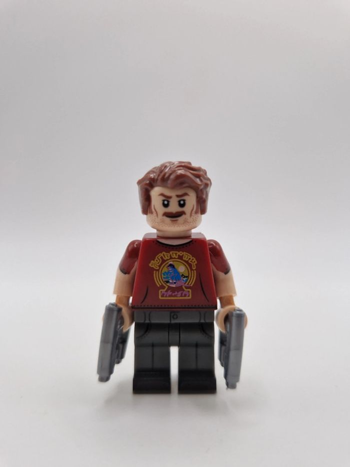 Figurine type lego Star Lord les gardiens de la galaxie Marvel