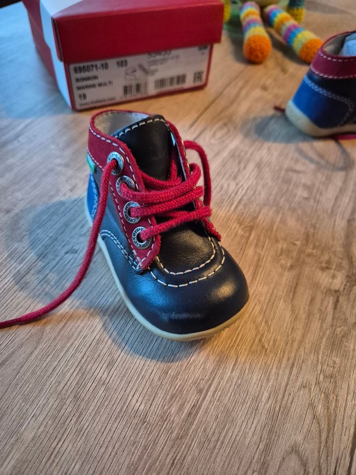 Chaussures montantes bébé KICKERS p.19 - photo numéro 3