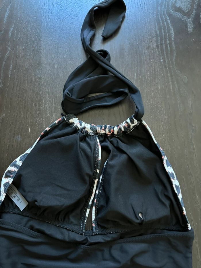 Maillot de bain 1 pièce dos nu - photo numéro 6