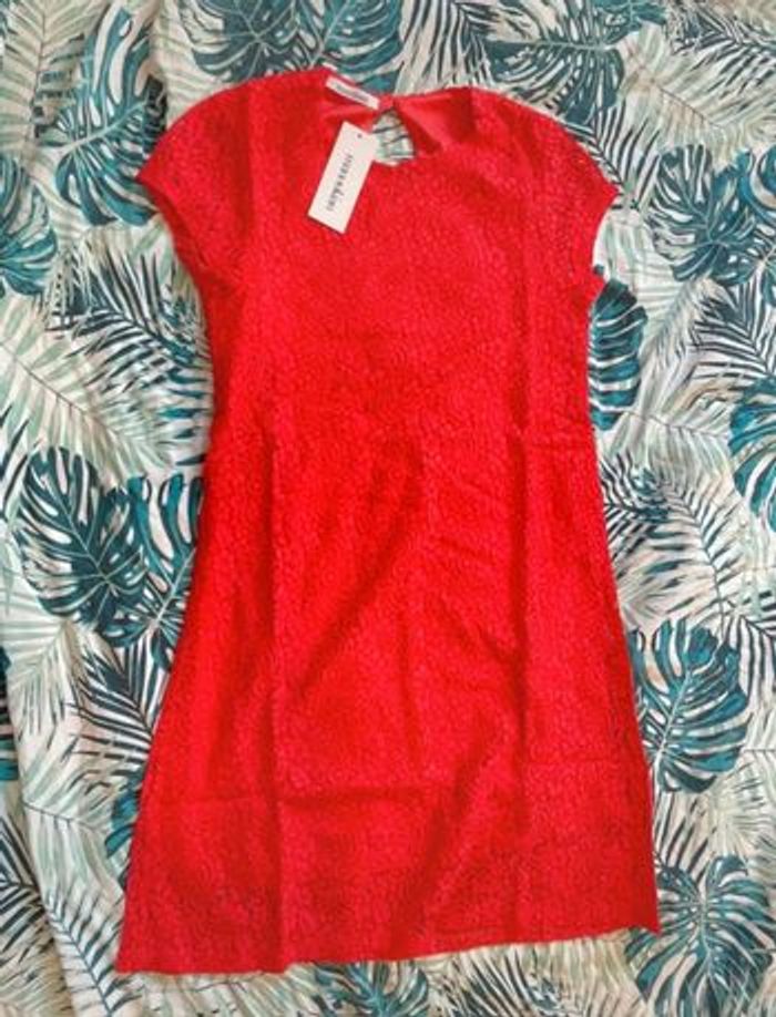 Robe d’été ou événement taille 4 dentelle corail Manoukian neuve - photo numéro 7