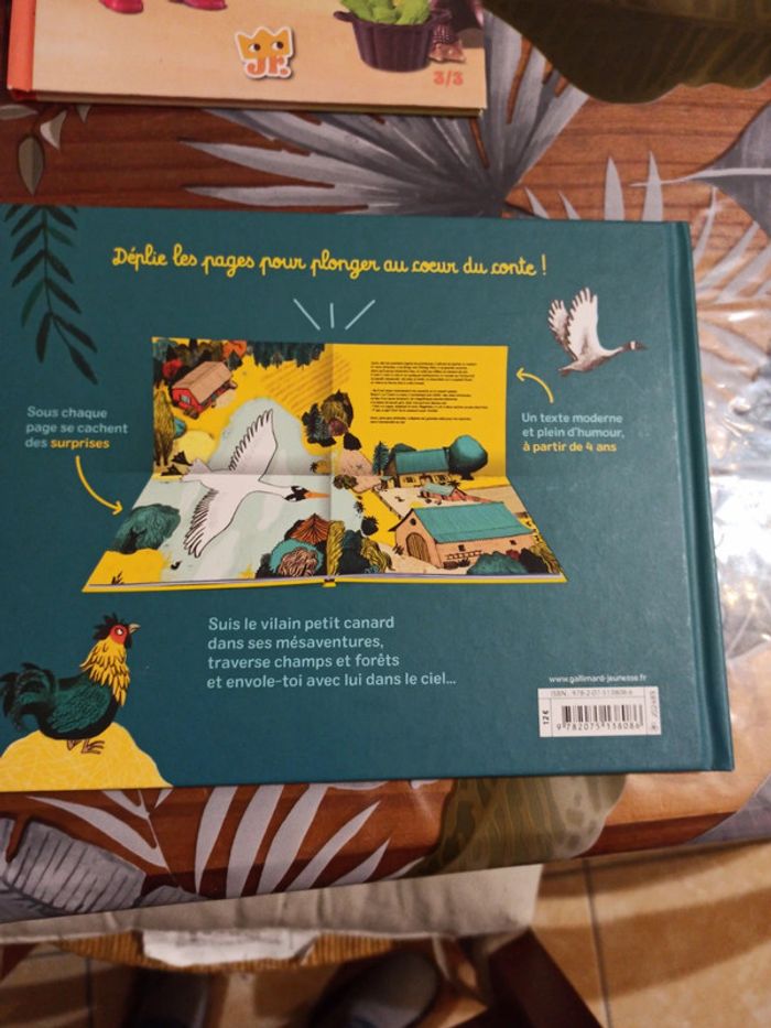 Livre mes contes - photo numéro 2