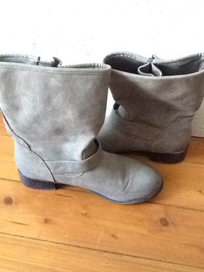 Bottes - photo numéro 3