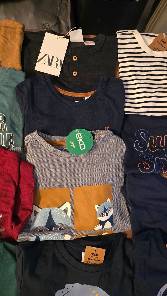 NEUFS (TOUS NON PORTÉS) 🏷💙superbe lot Tee-shirts ML 4 ans garçon - photo numéro 7