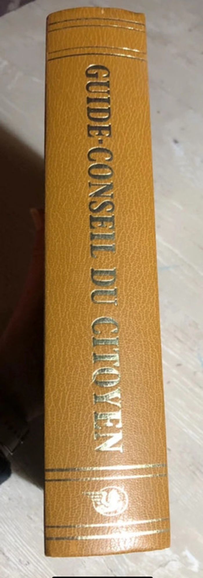 271 - Larousse 1976 + Guide conseil du citoyen - photo numéro 7
