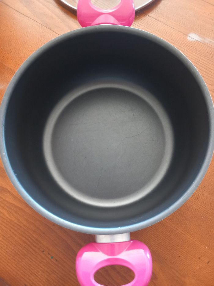 Cocotte avec couvercle - photo numéro 4