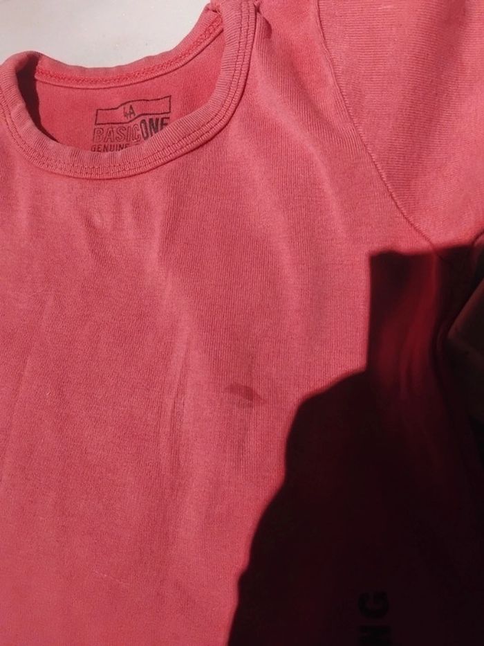 T-shirt taille 4ans - photo numéro 2