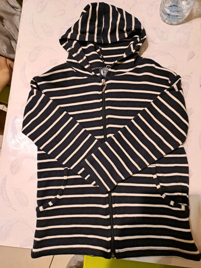Veste marine 8 ans