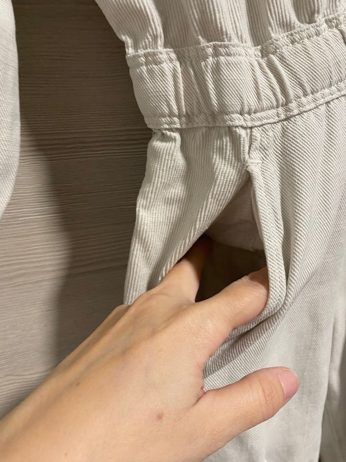 Combinaison fille Zara taille 10 ans écru TBE - photo numéro 3