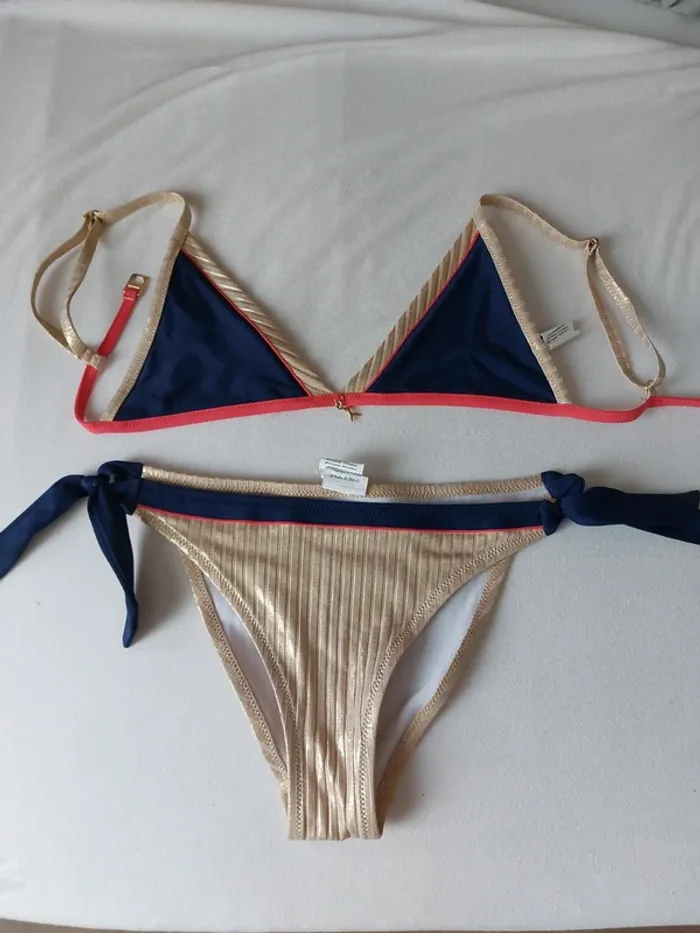 Maillot de bain 14 ans