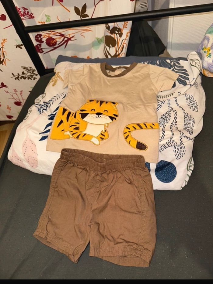 Ensemble bb garçon taille 12 mois🐼