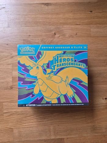 Coffret Pokémon ETB 2.5 Héros Transcendants – Neuf Scellé

