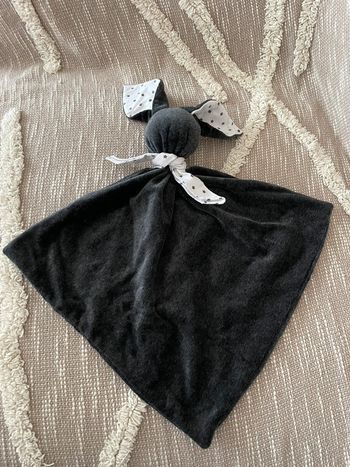 Peluche doudou plat fait main Gabin le Lapin noir velour neuf