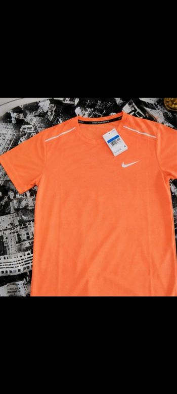 Tee shirt nike running orange taille M