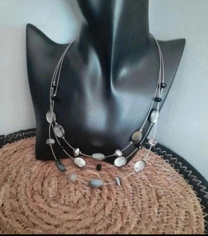 Collier ikita n°67 - photo numéro 2