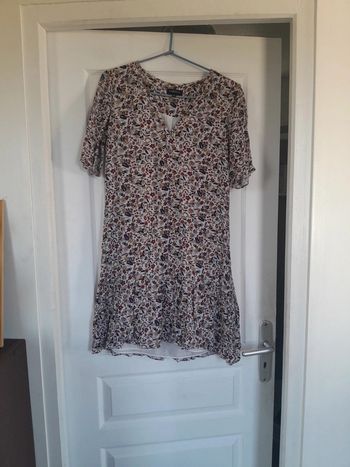 Jolie robe courte été Caroll