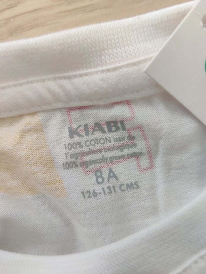 Tee-shirt manches courtes taille 8 ans - photo numéro 2