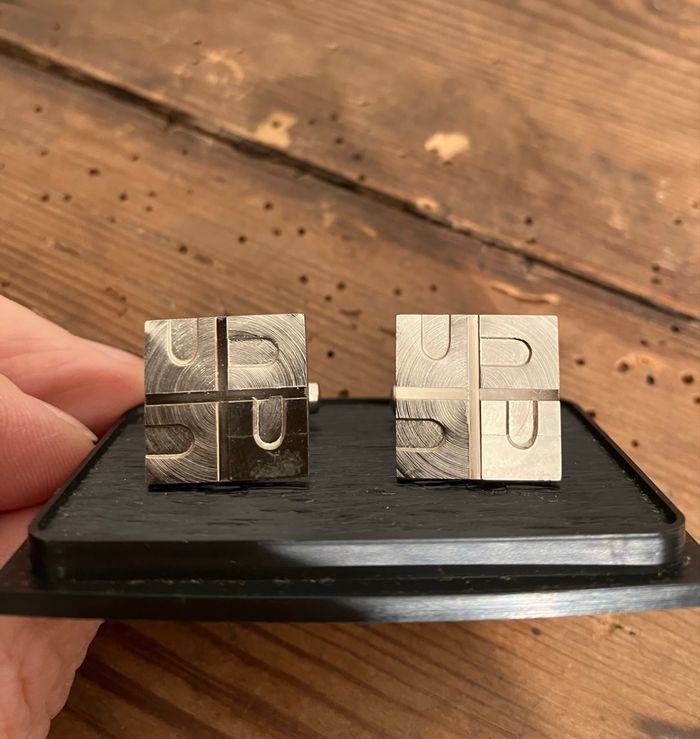 Paire de boutons de manchettes - photo numéro 4