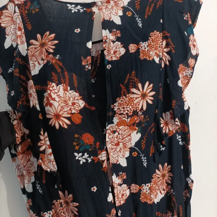 Combi short motif floral Kiabi taille 34 - photo numéro 7