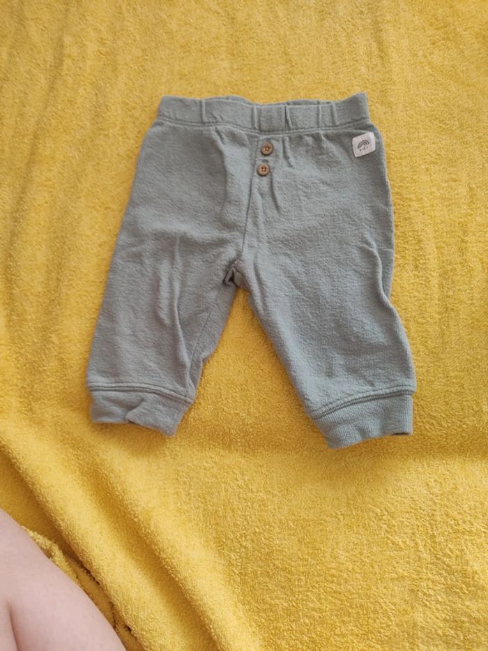 Lot 3 pantalons sarouels la redoute 6 mois - photo numéro 4