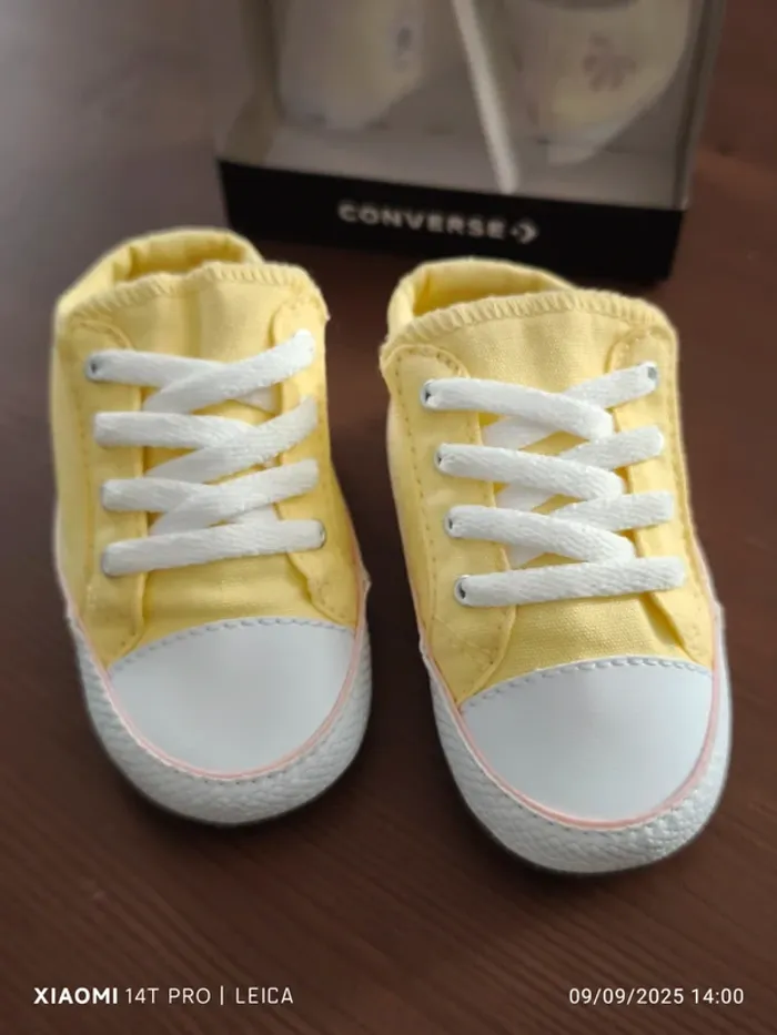 Converse jaune T20 - photo numéro 2