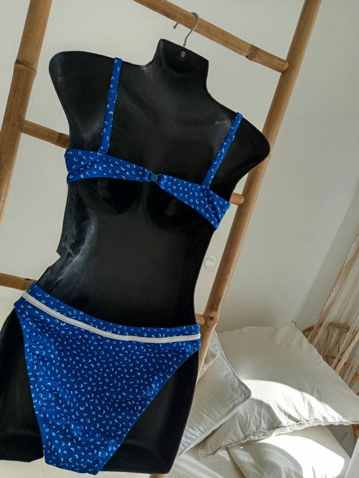 Maillot de bain 2 pièces Triumph bleu & blanc - photo numéro 7