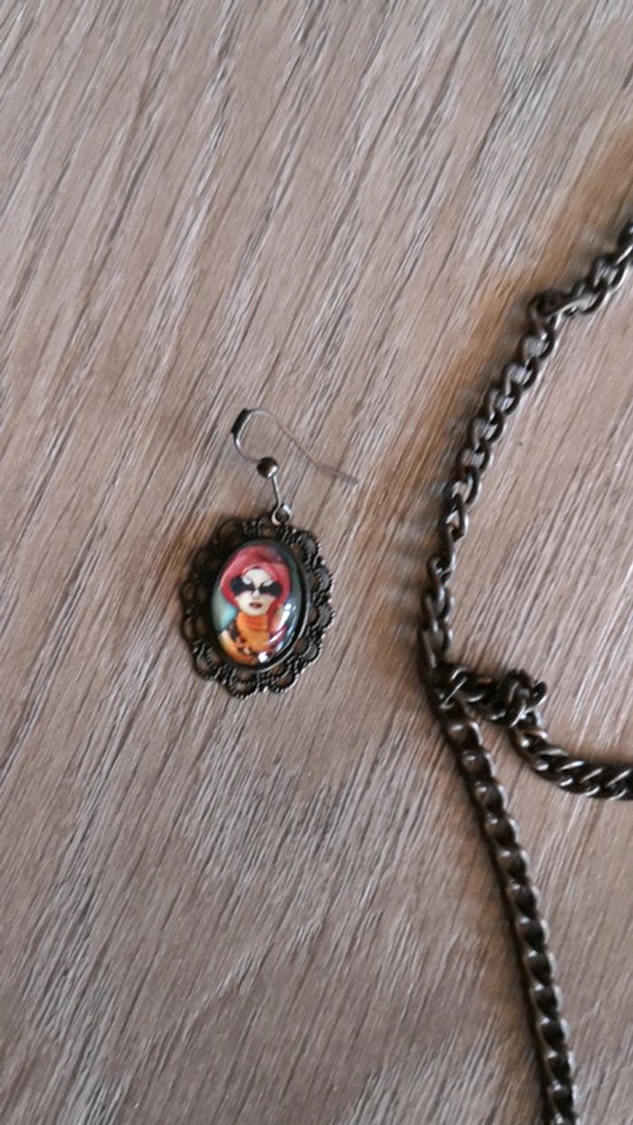 Jolie parure collier boucles d'oreilles - photo numéro 2