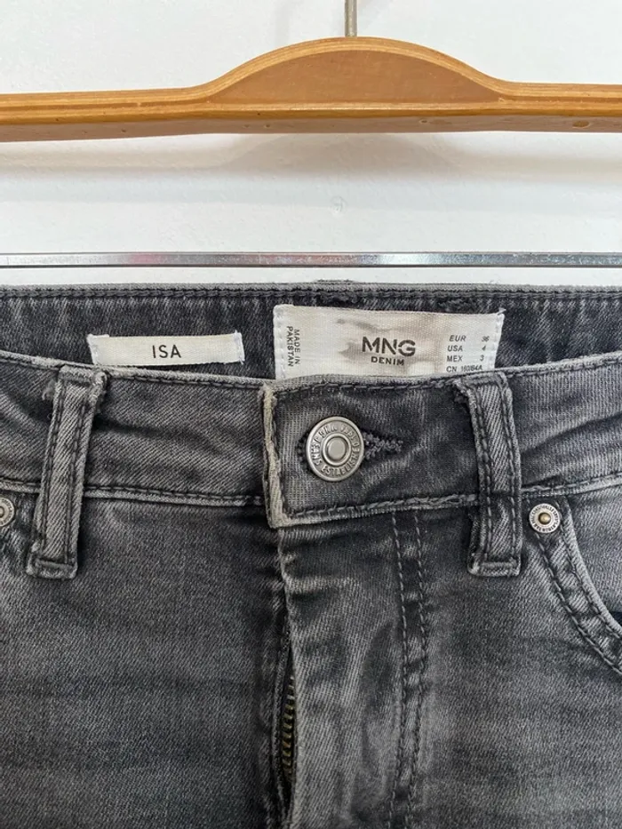 Jean Isa taille 36 (Mango) - photo numéro 2