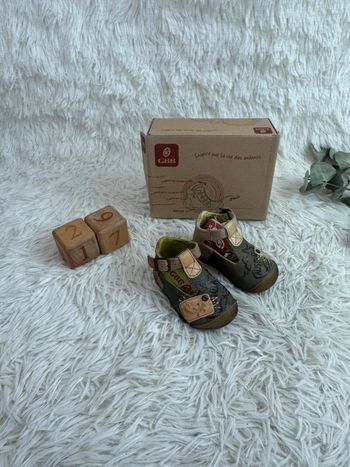 Paire de sandales bébé GBB taille 17