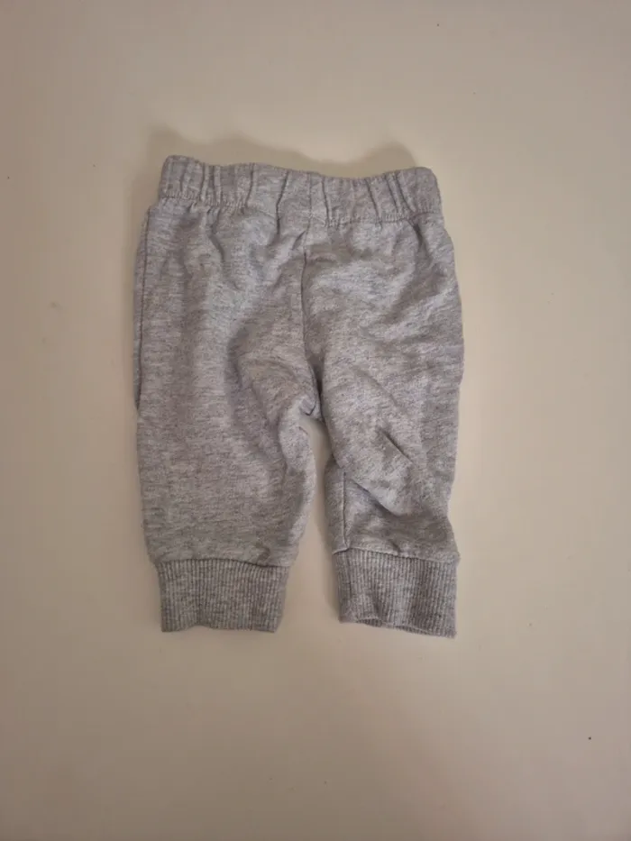 Pantalon 3 mois - photo numéro 3