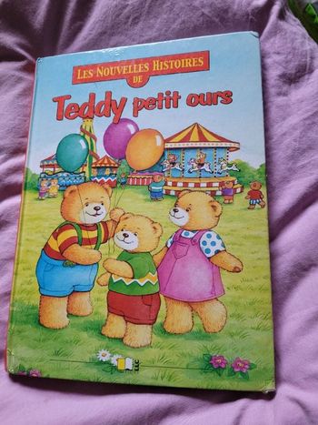 Les nouvelles histoires de Teddy petit ours