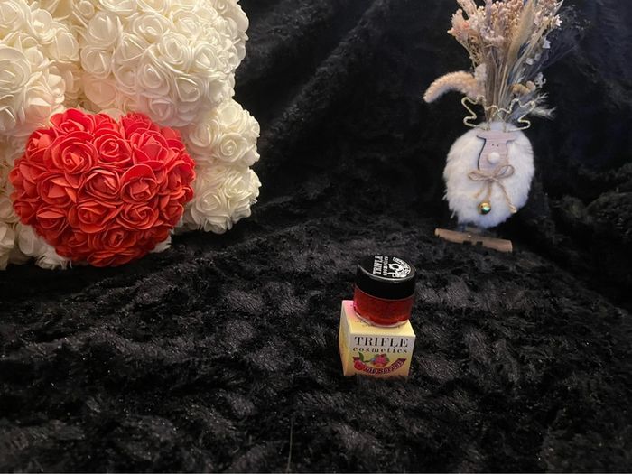 Trifle gommage lèvre