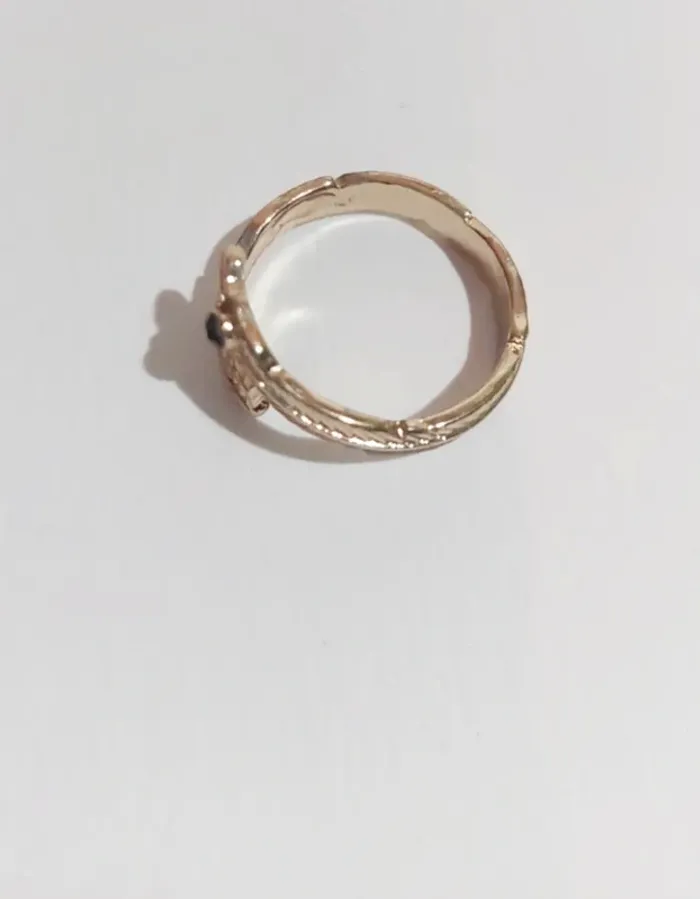 Bague dorée double feuille strass verte - photo numéro 2