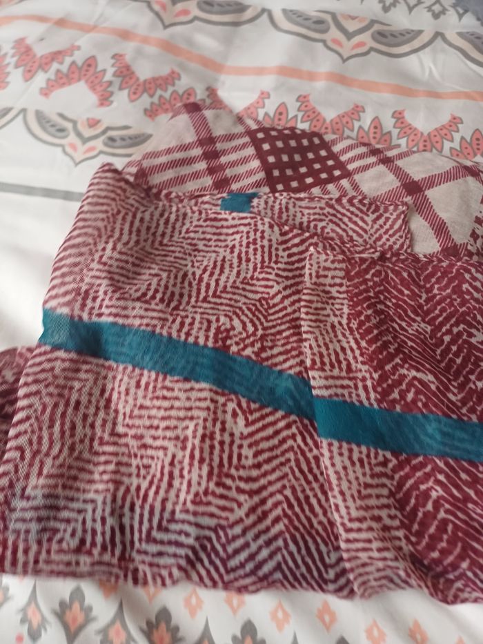 3 foulards - photo numéro 3