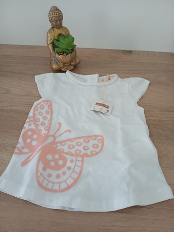 Haut bébé fille taille 9 mois neuf avec étiquettes