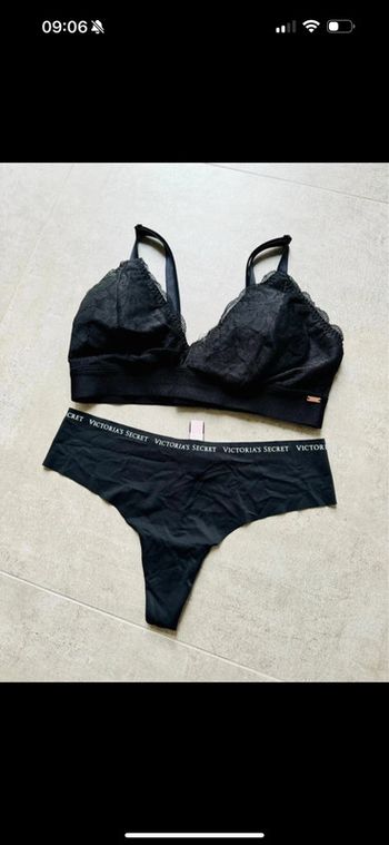 Ensemble sous vêtement Victoria secret - SDD
