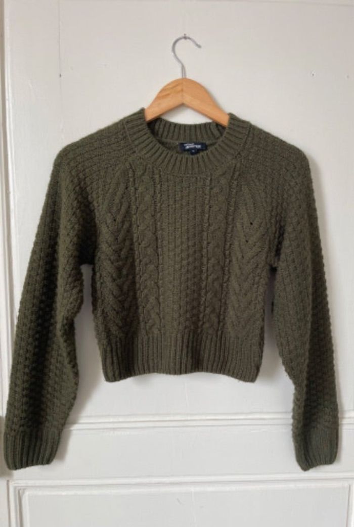 Très joli pull court maille kaki Jennyfer XS tbe