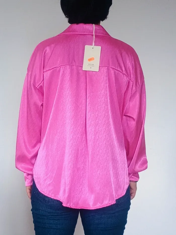 chemisier rose satin neuf TU - photo numéro 2
