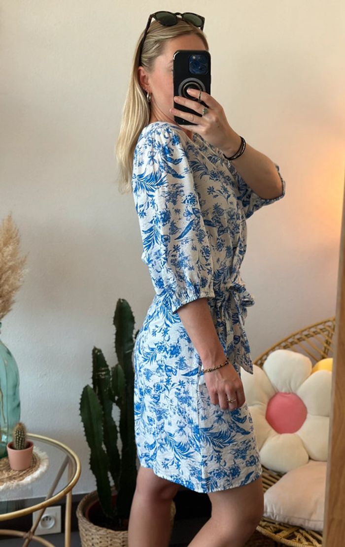 Belle robe portefeuille à motifs fleuris Jouy, taille S - Mango - photo numéro 6