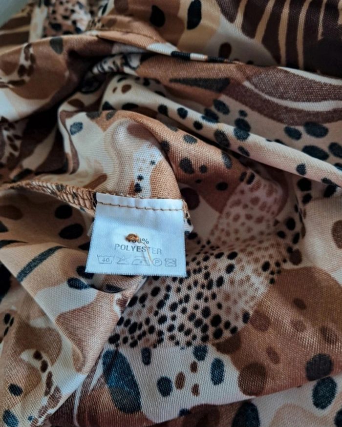 Chemise NEUVE pour femme taille 48 / 50 - photo numéro 5