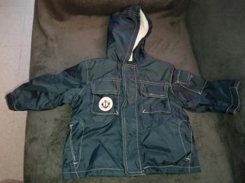 Veste imperméable 2 ans