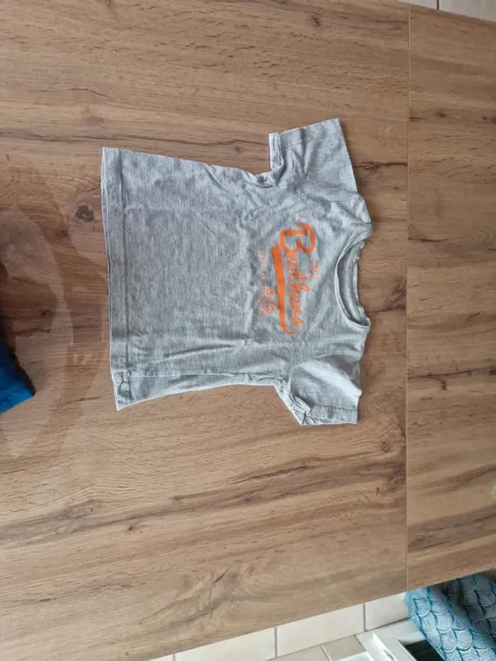 Lot - 2 Marcel + 3 tee shirt - 3 ans - photo numéro 3