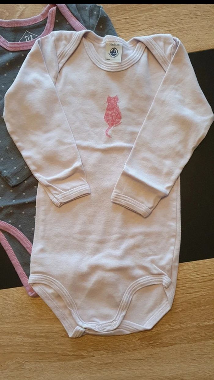 Lot de 3 bodies manches longues 23-24 mois - photo numéro 3