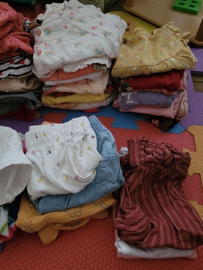 Énorme lot 3 mois - photo numéro 3